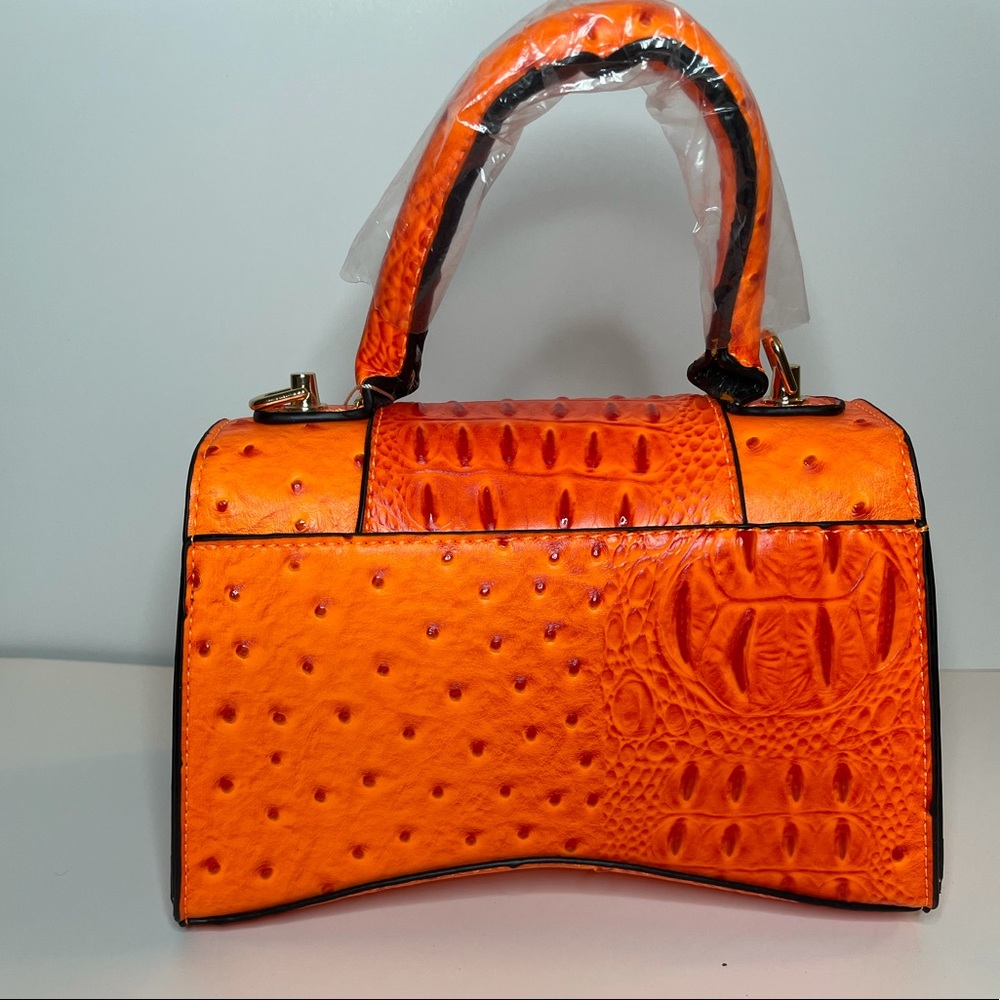 Purse - Picture 3 of 5